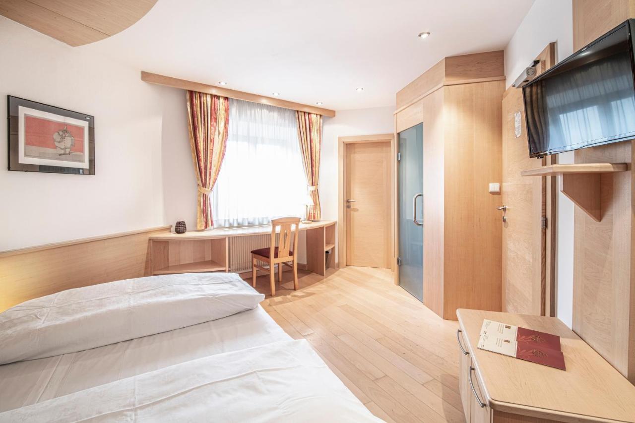 Posthotel Lamm Випитено Экстерьер фото