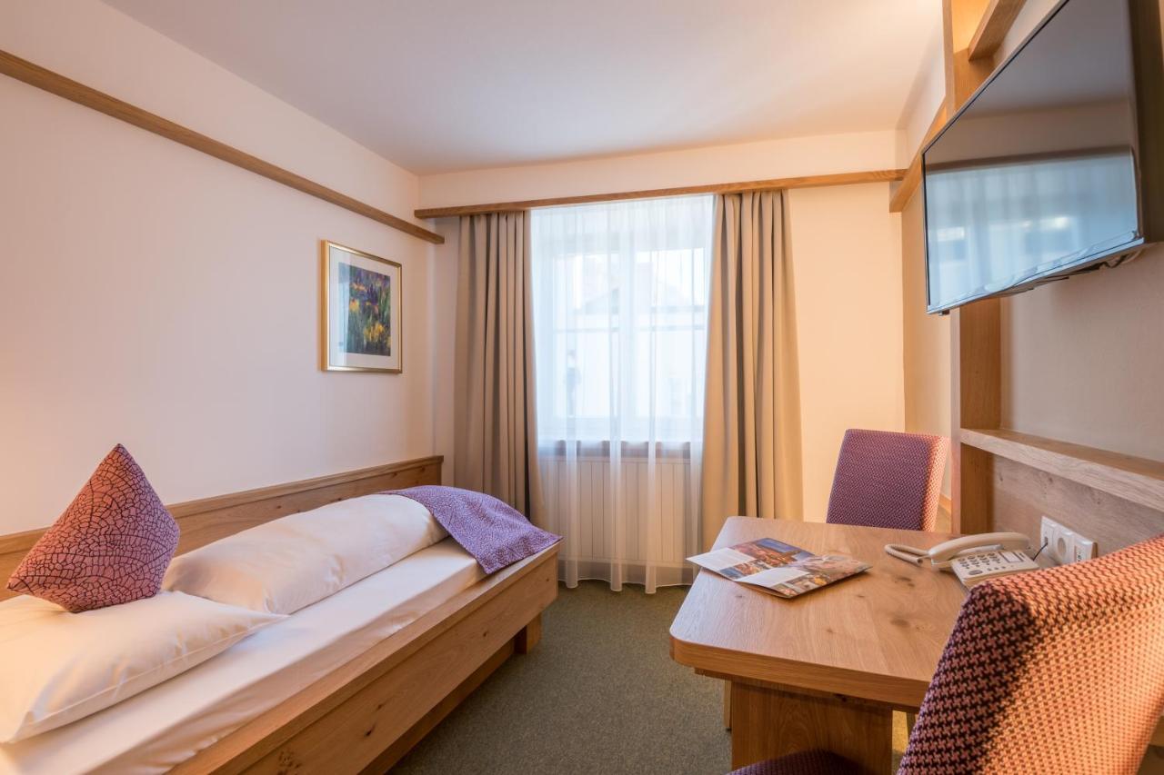 Posthotel Lamm Випитено Экстерьер фото